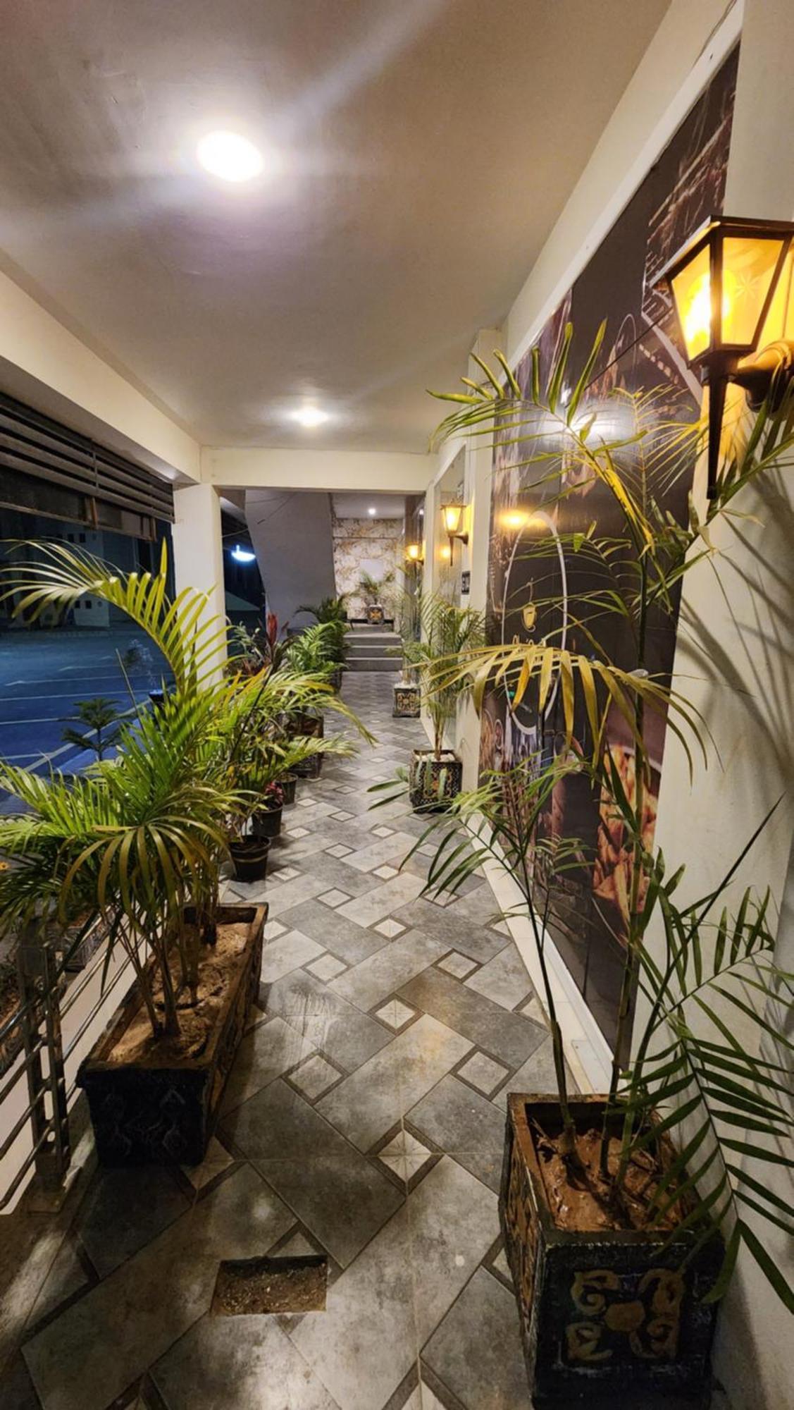 Motorway Majesty Suites Islamabad - Near Islamabad International Airport And Motorway Dış mekan fotoğraf