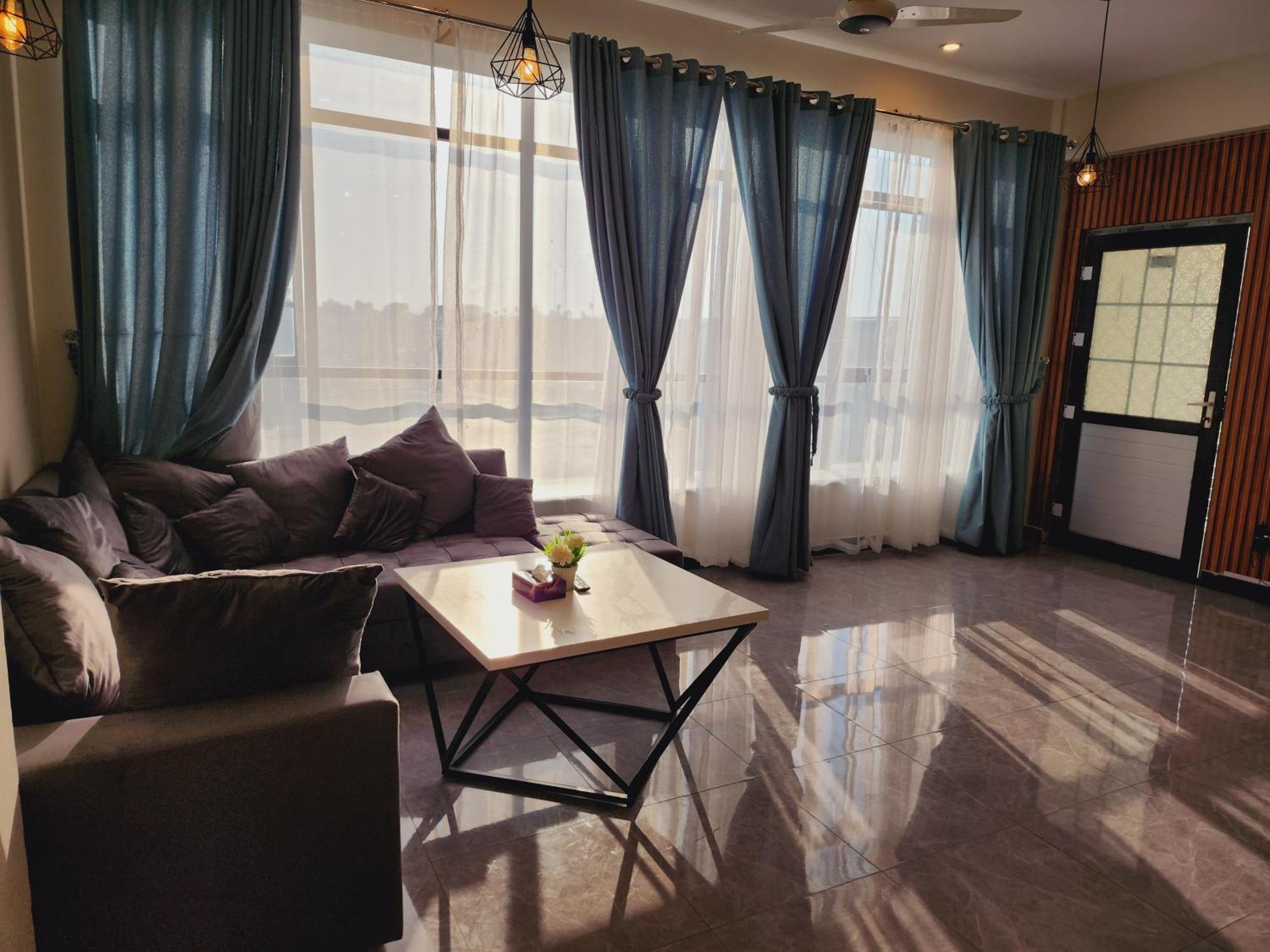 Motorway Majesty Suites Islamabad - Near Islamabad International Airport And Motorway Oda fotoğraf