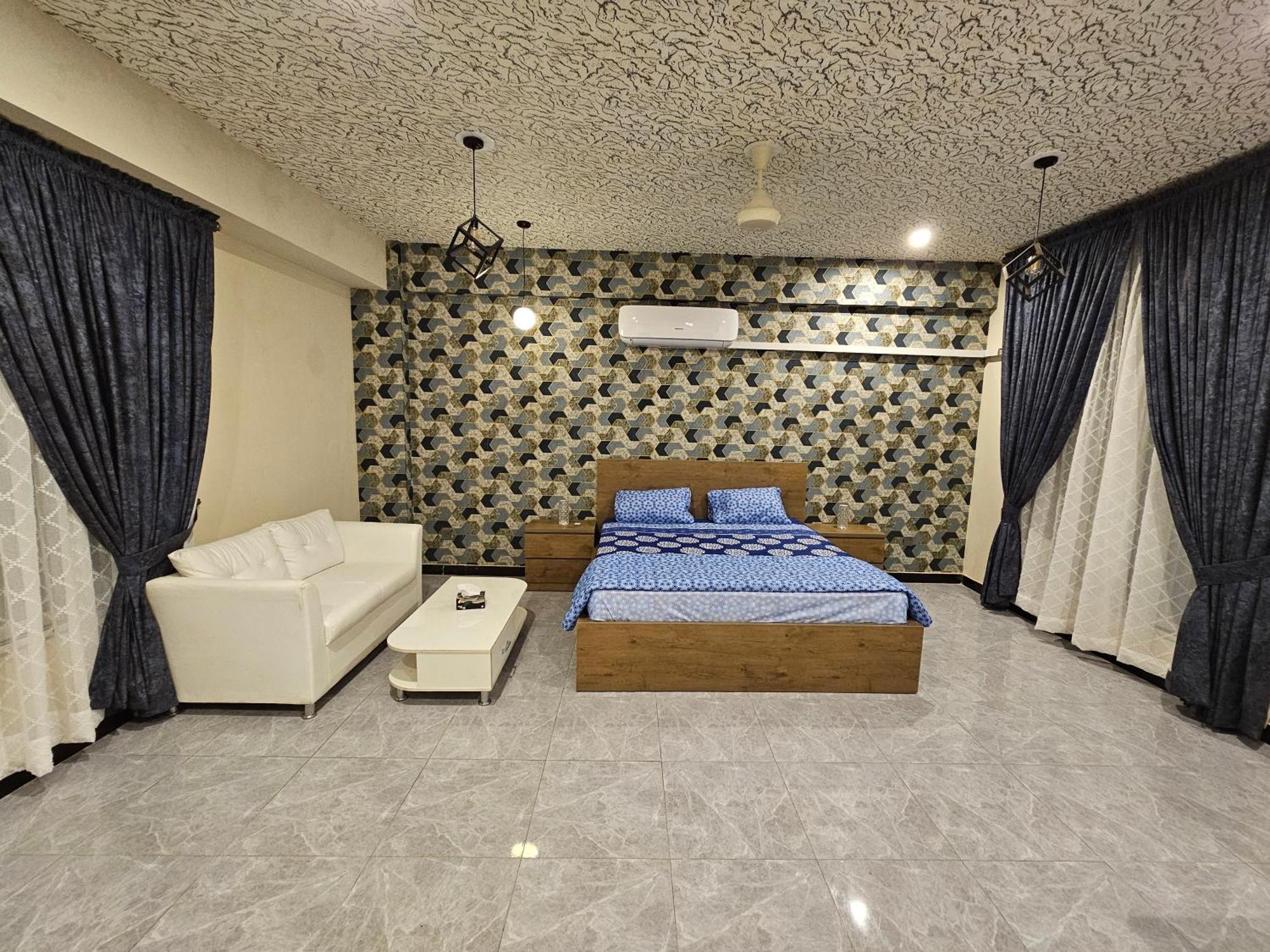 Motorway Majesty Suites Islamabad - Near Islamabad International Airport And Motorway Oda fotoğraf