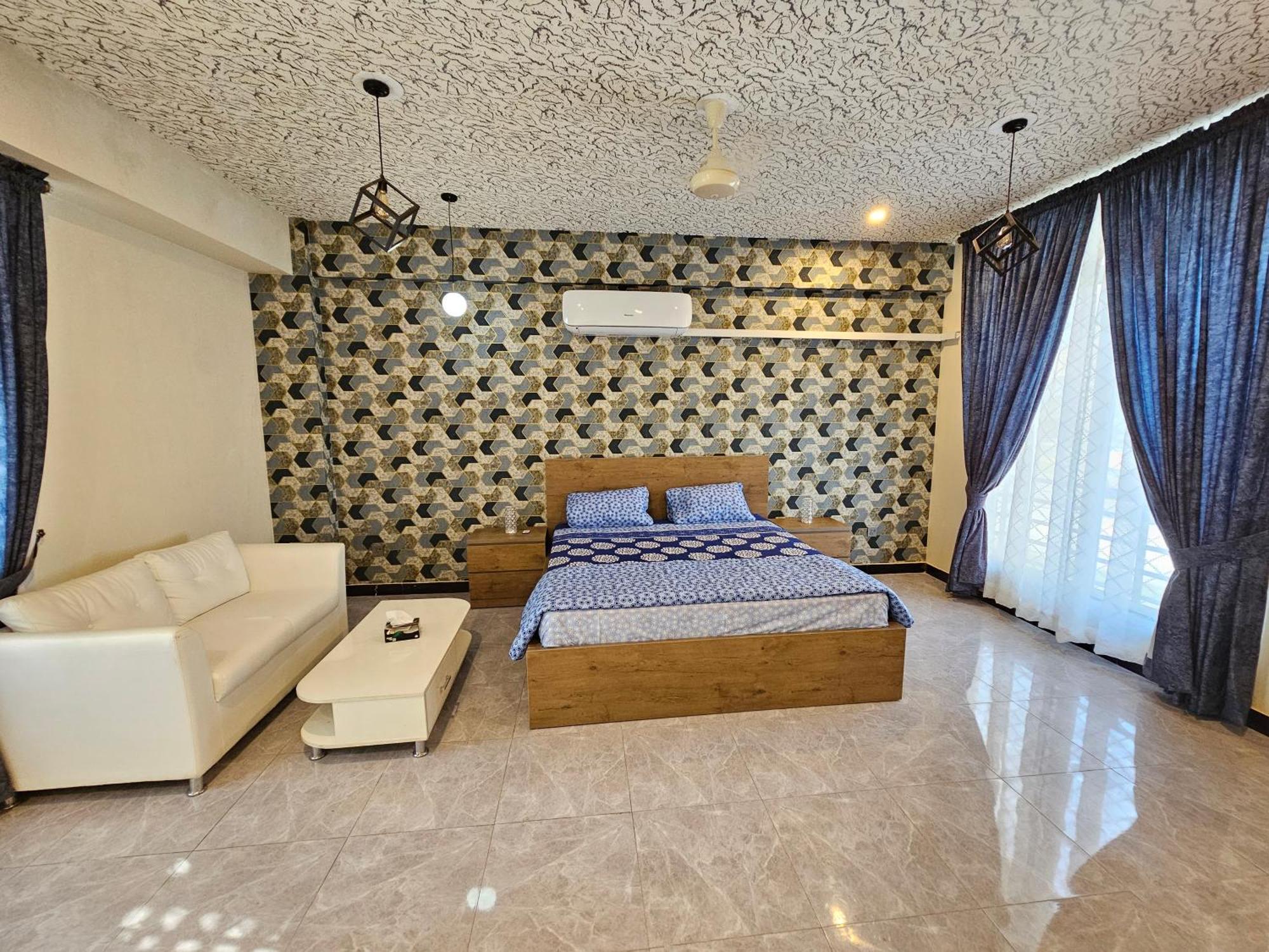 Motorway Majesty Suites Islamabad - Near Islamabad International Airport And Motorway Oda fotoğraf